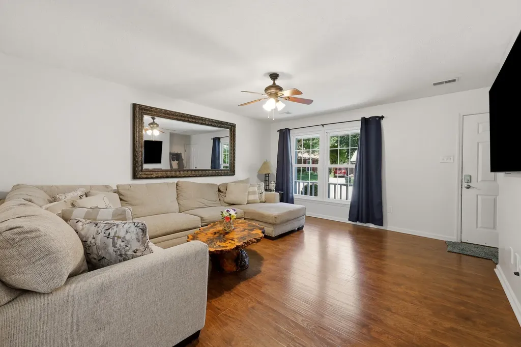 3465 Colonnade Drive Lexington KY 40515