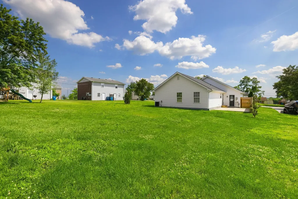 451 Atlee Drive Harrodsburg KY 40330