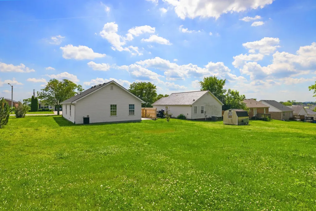 451 Atlee Drive Harrodsburg KY 40330