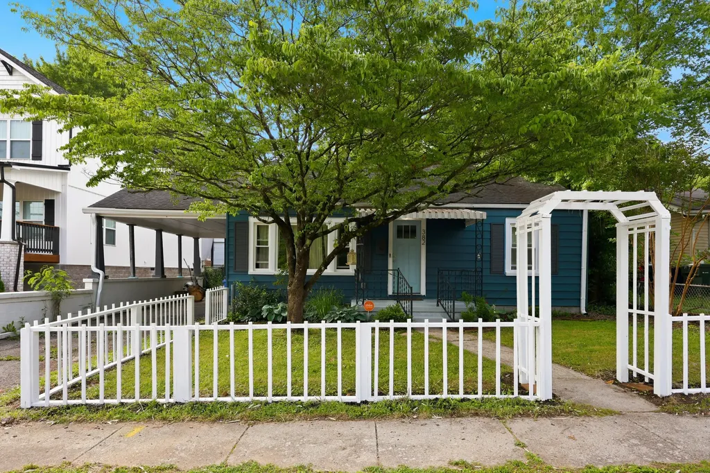 382 Sherman Avenue Lexington KY 40502