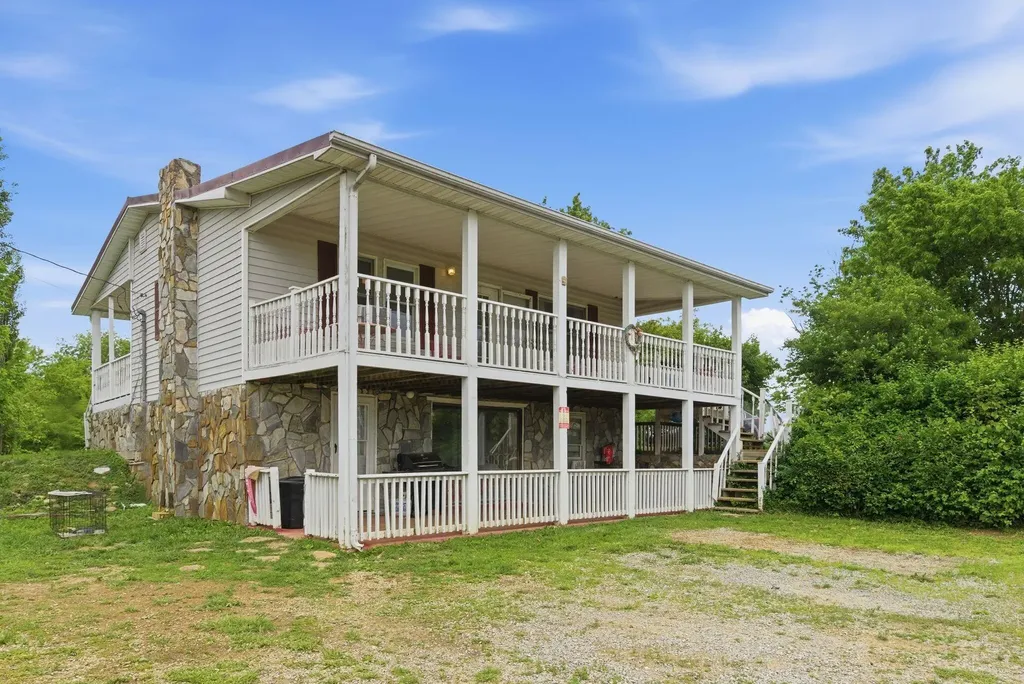 1225 Rooster Run Road Owingsville KY 40360