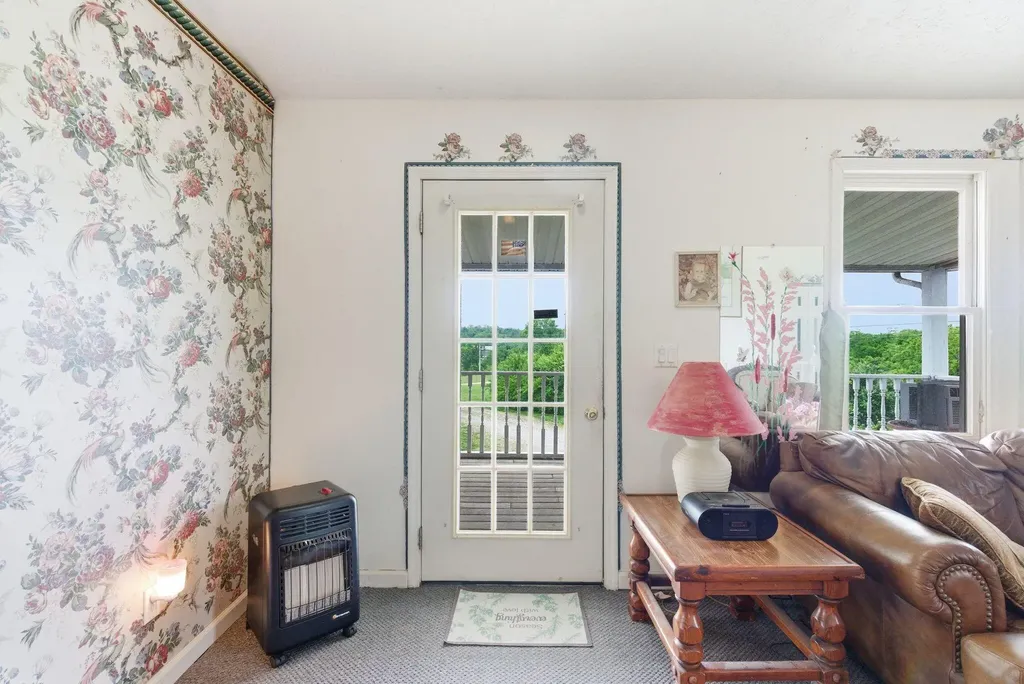1225 Rooster Run Road Owingsville KY 40360