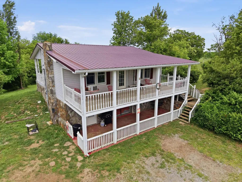1225 Rooster Run Road Owingsville KY 40360