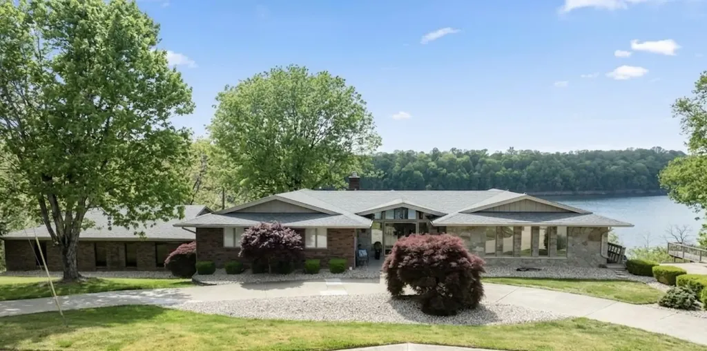 275 Lakeview Drive Somerset KY 42503