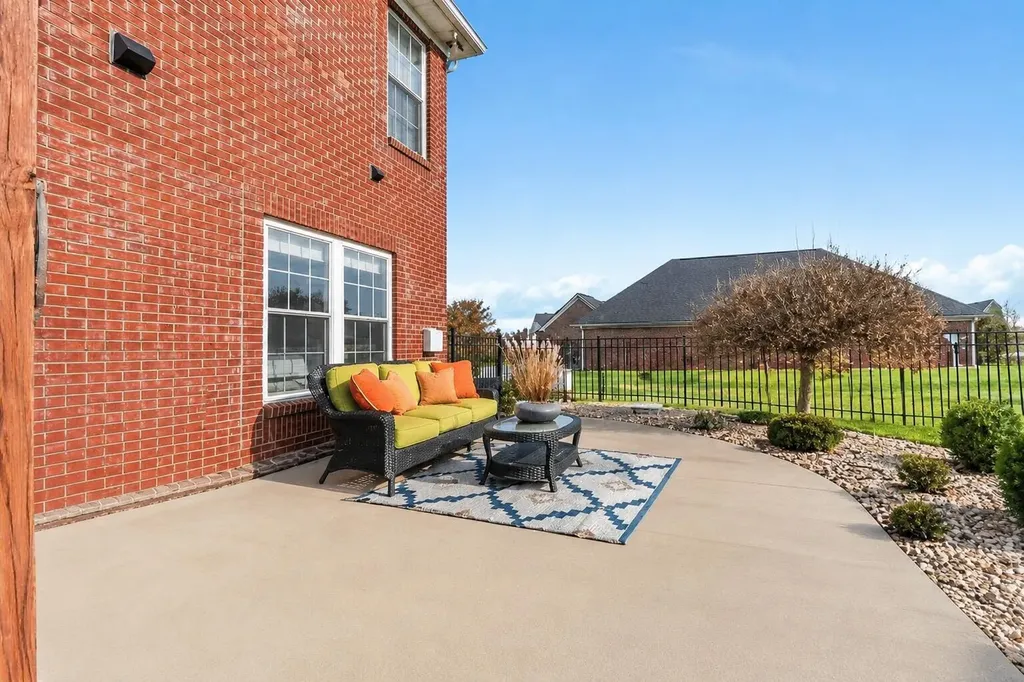 1022 Forest Hill Drive Lawrenceburg KY 40342