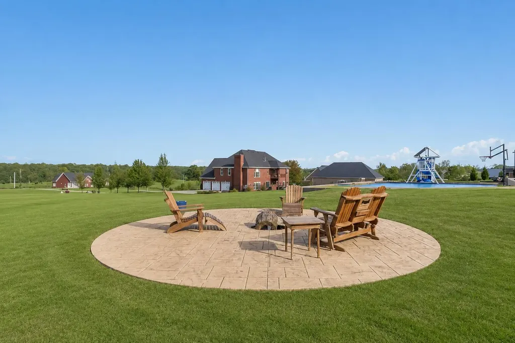 1022 Forest Hill Drive Lawrenceburg KY 40342