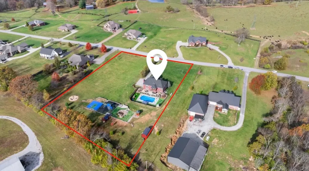 1022 Forest Hill Drive Lawrenceburg KY 40342