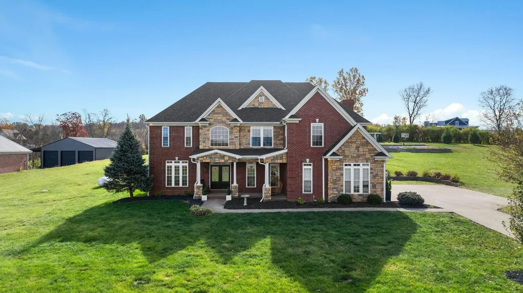 1022 Forest Hill Drive Lawrenceburg KY 40342