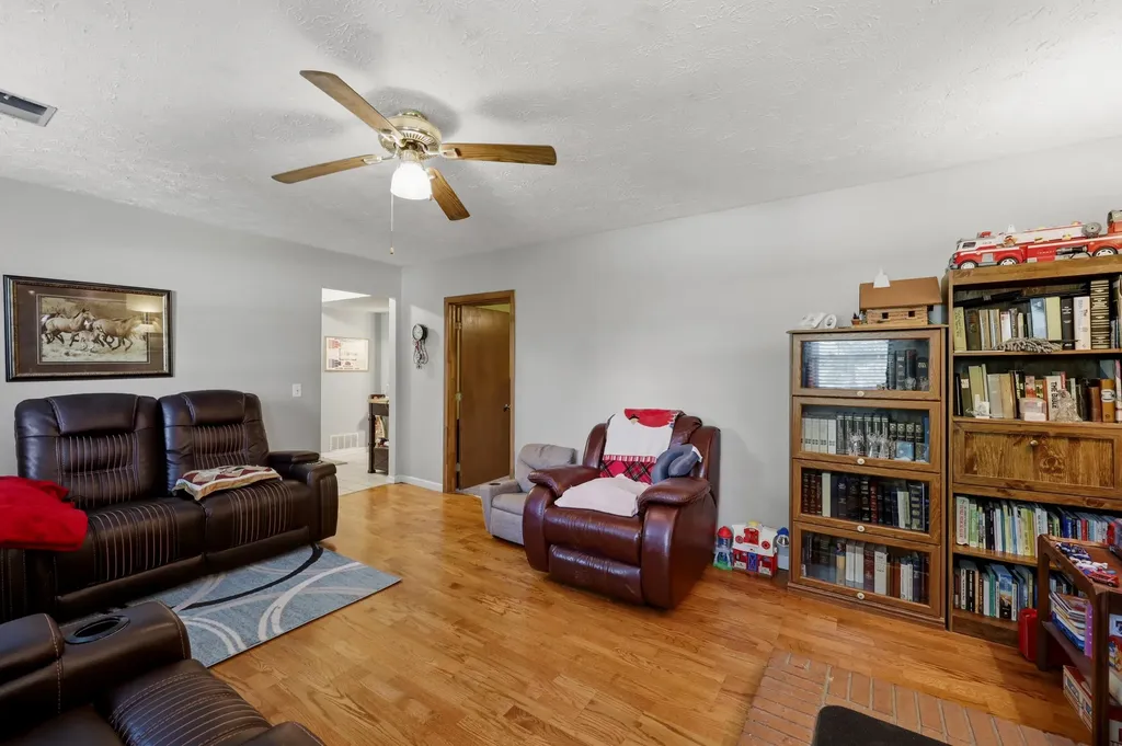 106 Cornelison Road Richmond KY 40475