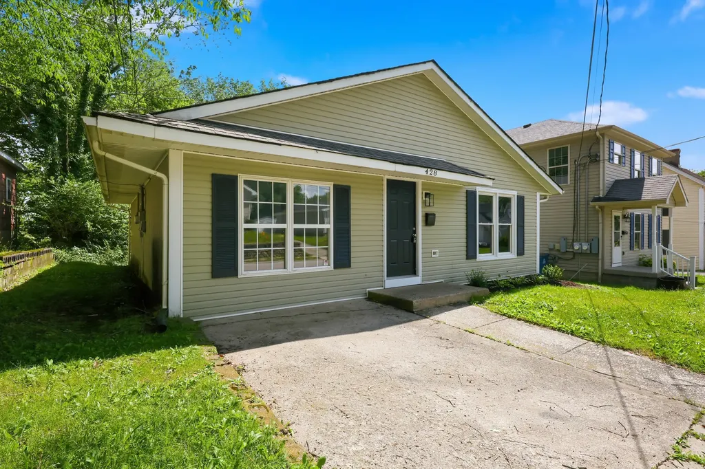 428 Russell Street Danville KY 40422