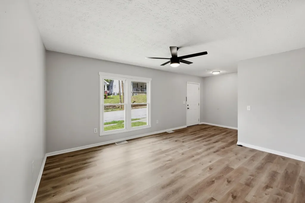 428 Russell Street Danville KY 40422