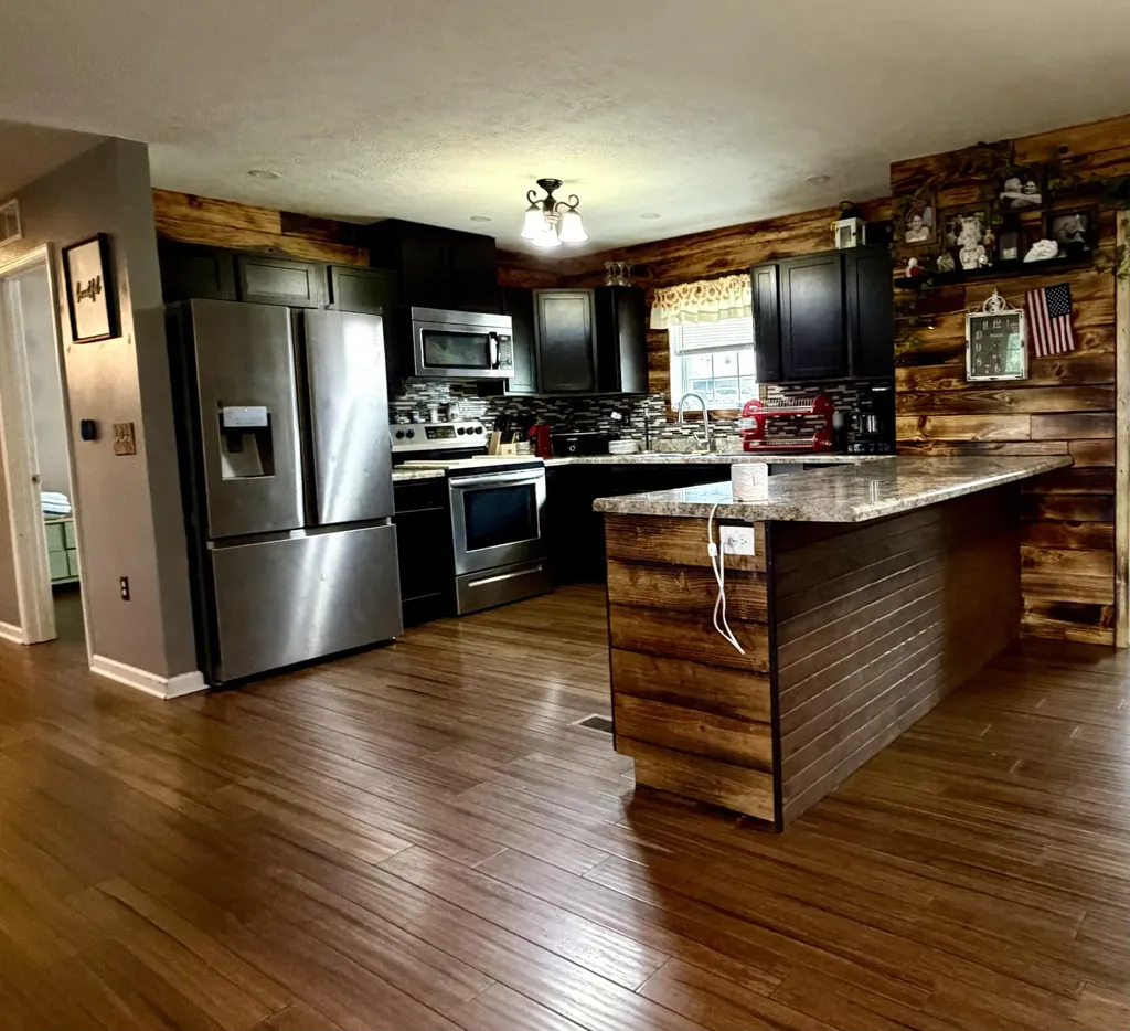 16 Grafton Court Morehead KY 40351