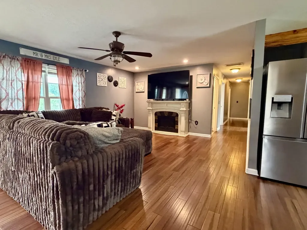 16 Grafton Court Morehead KY 40351