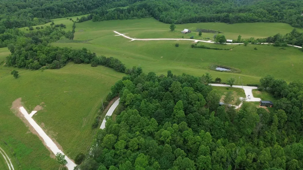 4135 Big Andy Ridge Road Rogers KY 41365