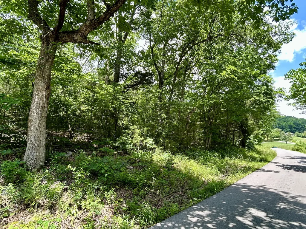 1055 Clay Hill Road Somerset KY 42501