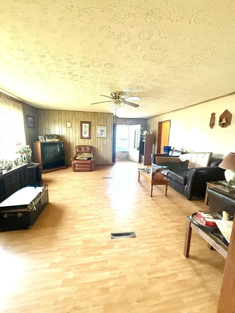 297 N Stewart Road Corbin KY 40701
