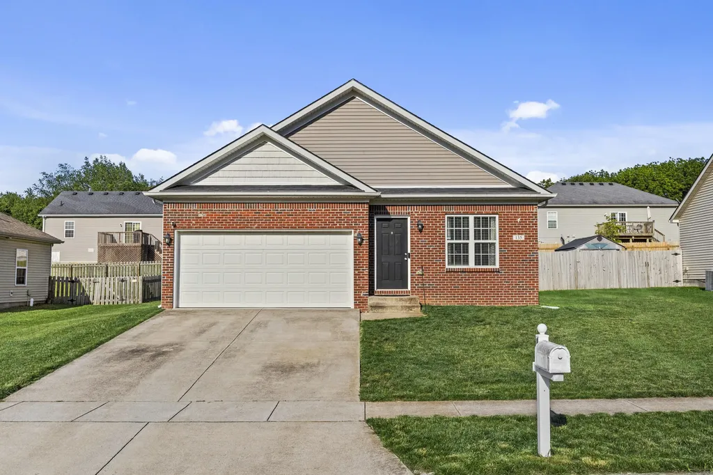 135 Paul Revere Drive Georgetown KY 40324