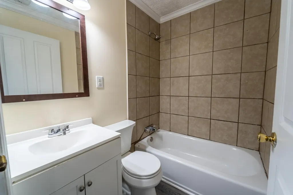 97 Cedar Cliff Road Waco KY 40385