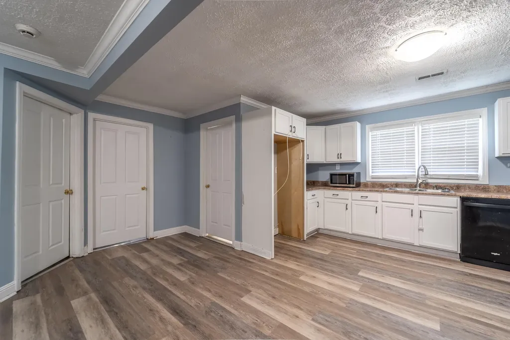 97 Cedar Cliff Road Waco KY 40385