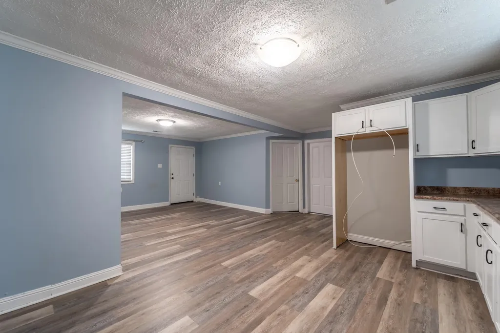 97 Cedar Cliff Road Waco KY 40385