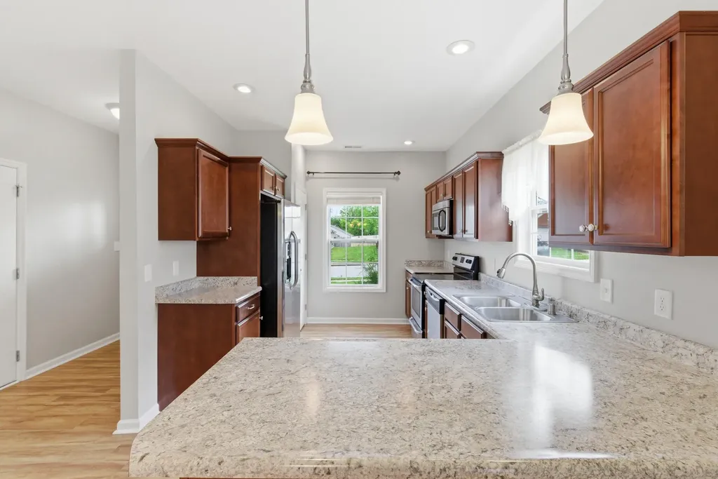 364 Oxford Circle Richmond KY 40475