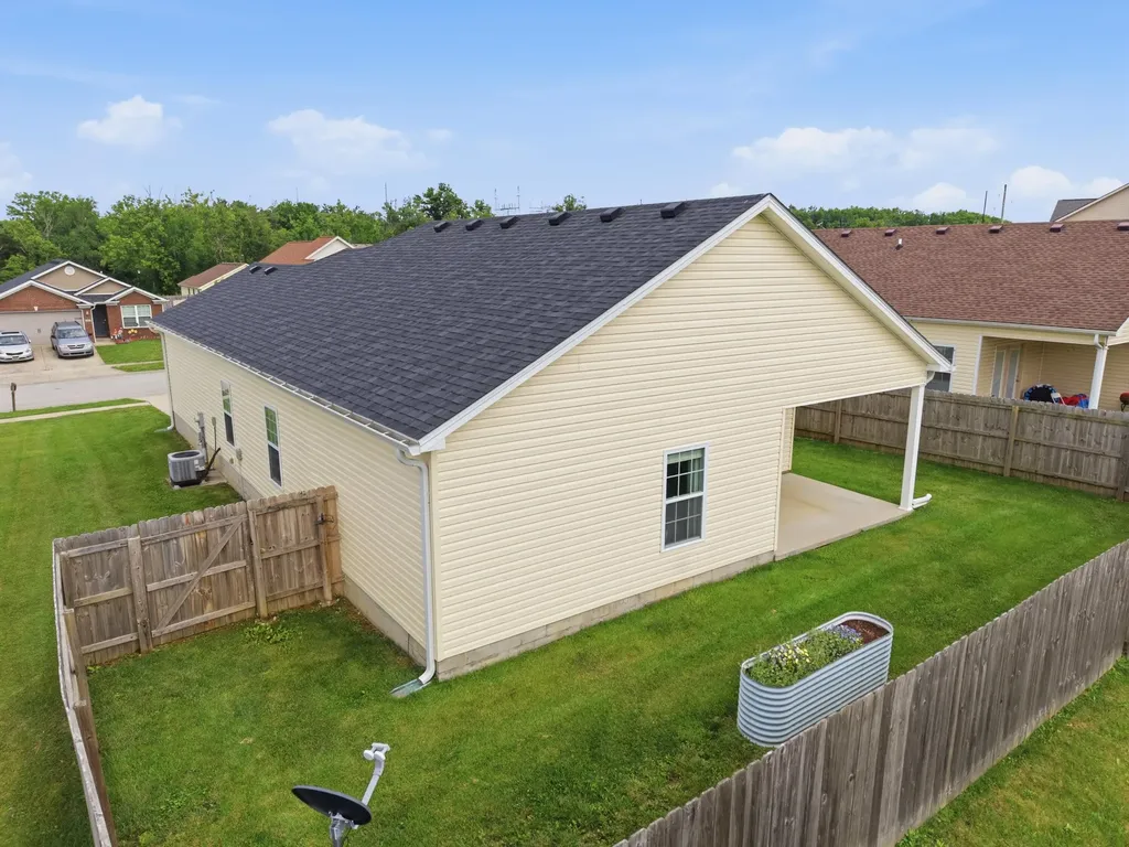 364 Oxford Circle Richmond KY 40475