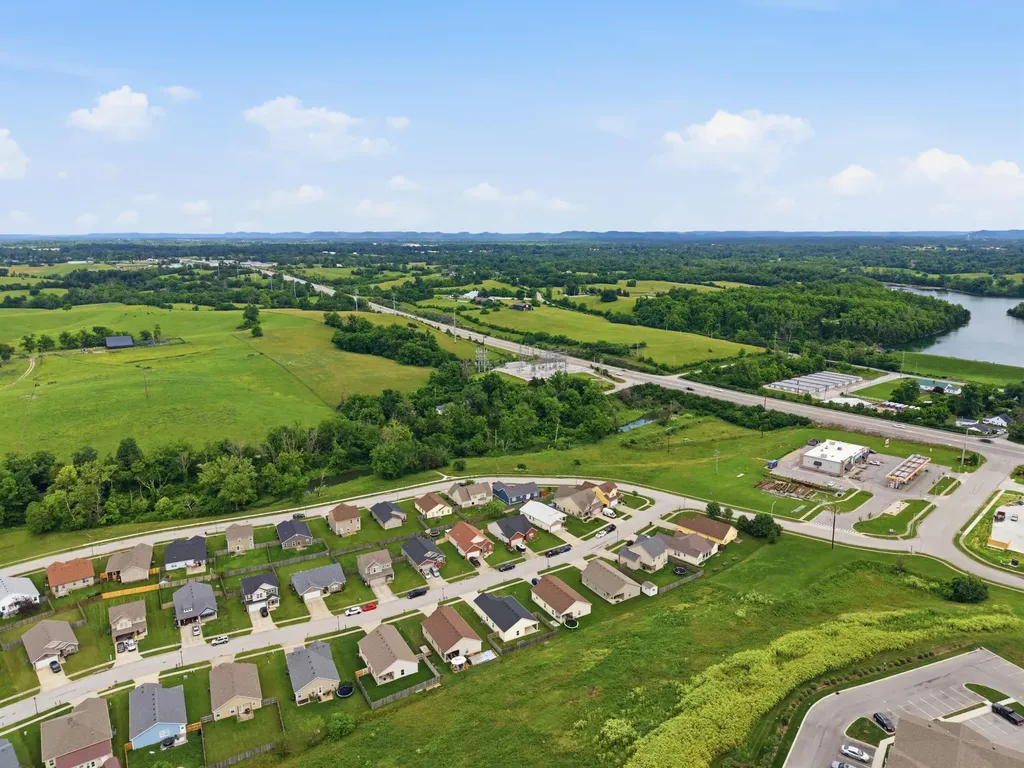 364 Oxford Circle Richmond KY 40475
