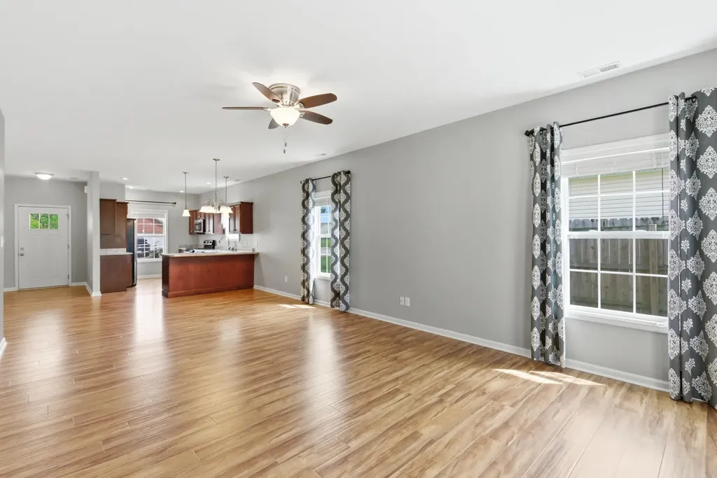 364 Oxford Circle Richmond KY 40475