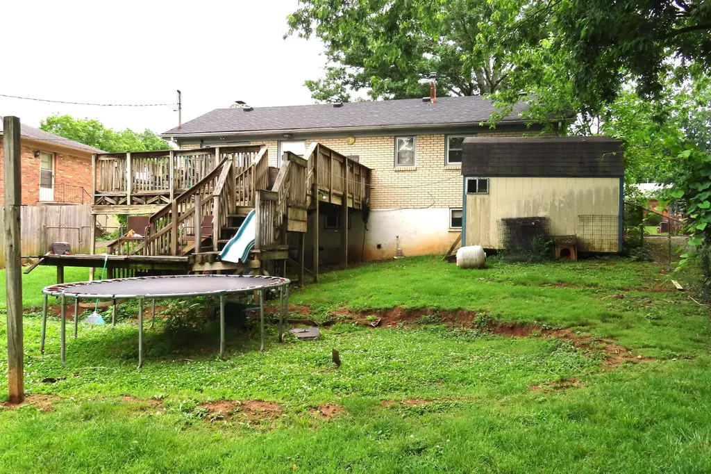 4028 Foxe Basin Road Lexington KY 40515