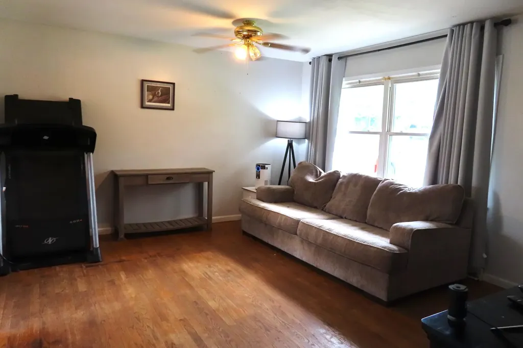4028 Foxe Basin Road Lexington KY 40515