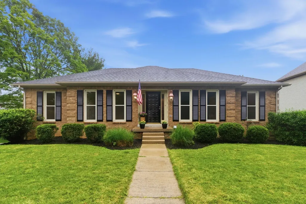 4313 Gum Tree Lane Lexington KY 40513