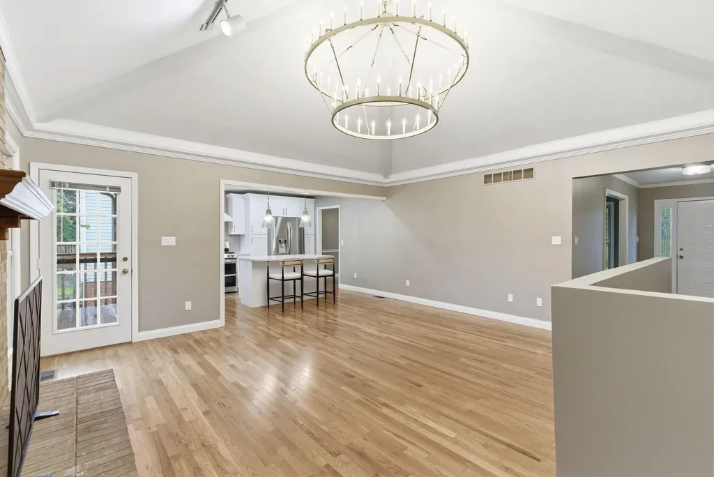 4313 Gum Tree Lane Lexington KY 40513
