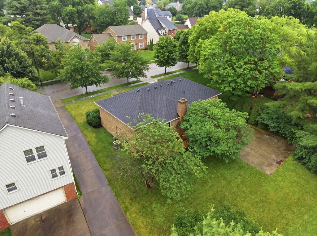 4313 Gum Tree Lane Lexington KY 40513