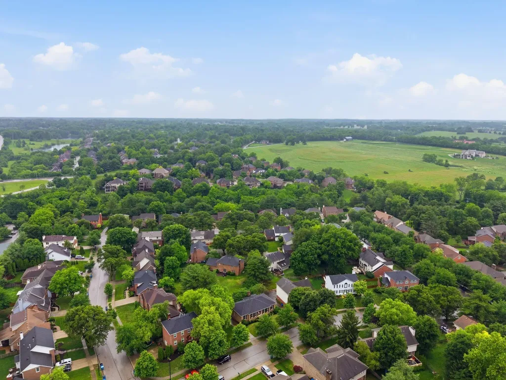 4313 Gum Tree Lane Lexington KY 40513