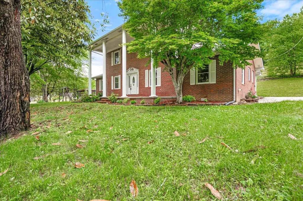 100 Lowell Brown Road Rockholds KY 40759