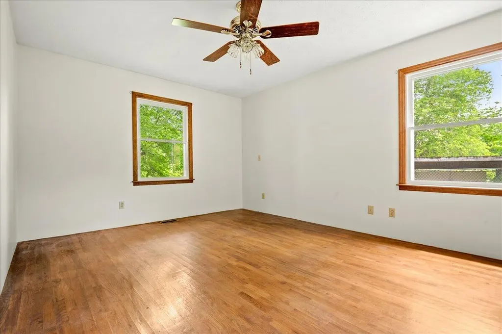 100 Lowell Brown Road Rockholds KY 40759