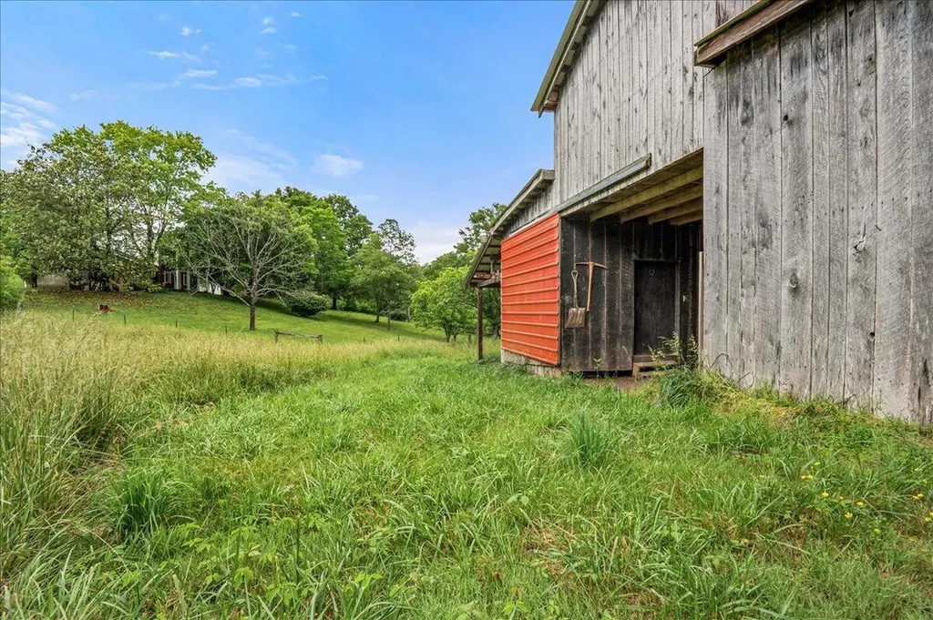 100 Lowell Brown Road Rockholds KY 40759