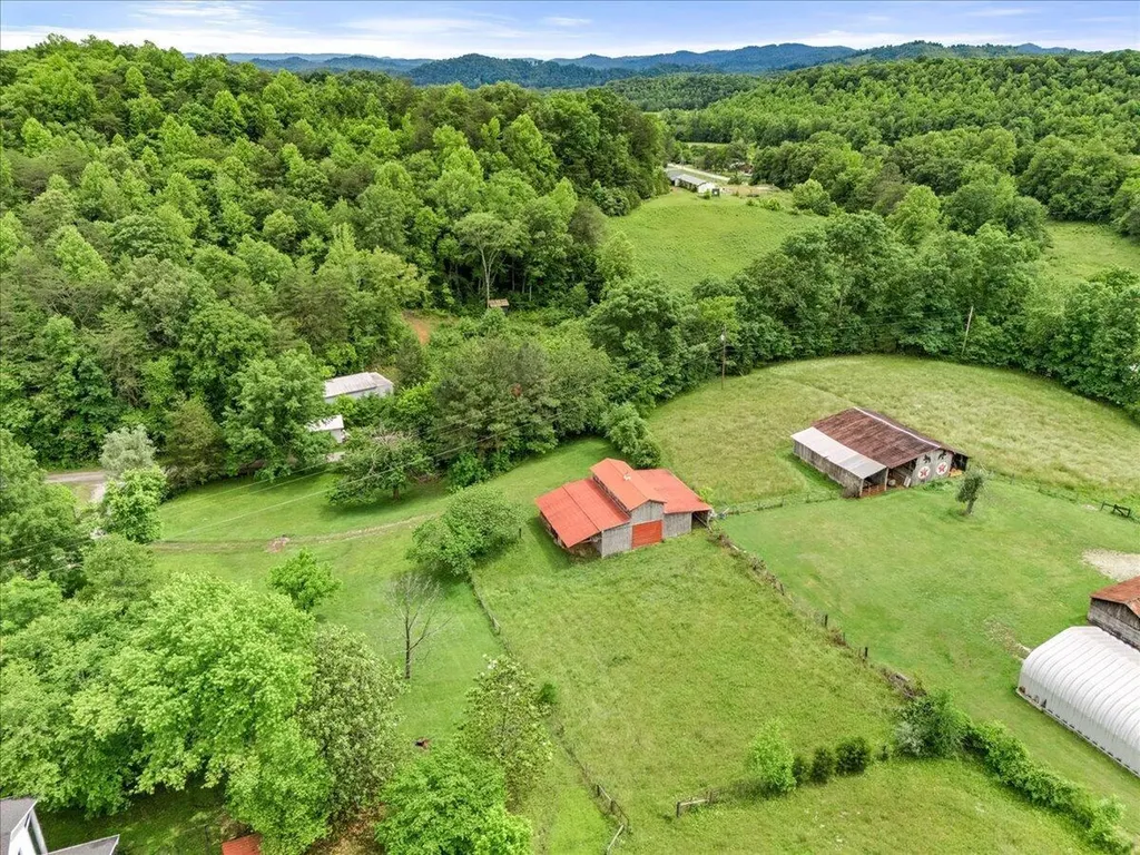 100 Lowell Brown Road Rockholds KY 40759