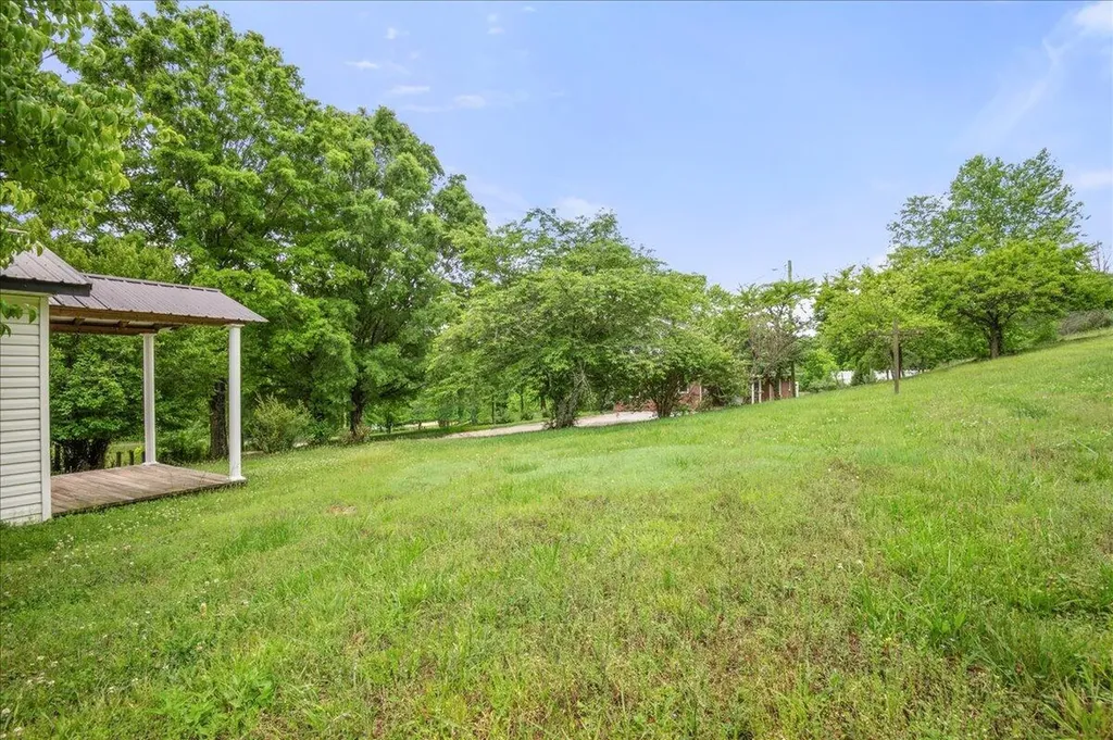 100 Lowell Brown Road Rockholds KY 40759