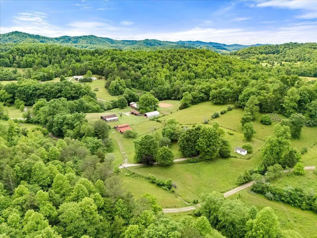 100 Lowell Brown Road Rockholds KY 40759