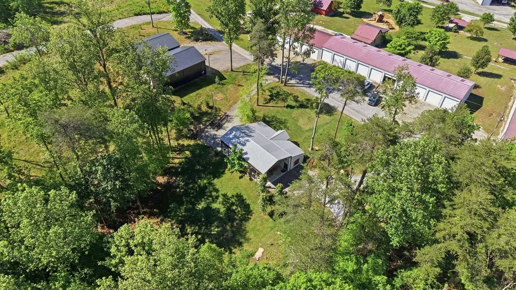 61 Coleman Cemetery Road Nancy KY 42544