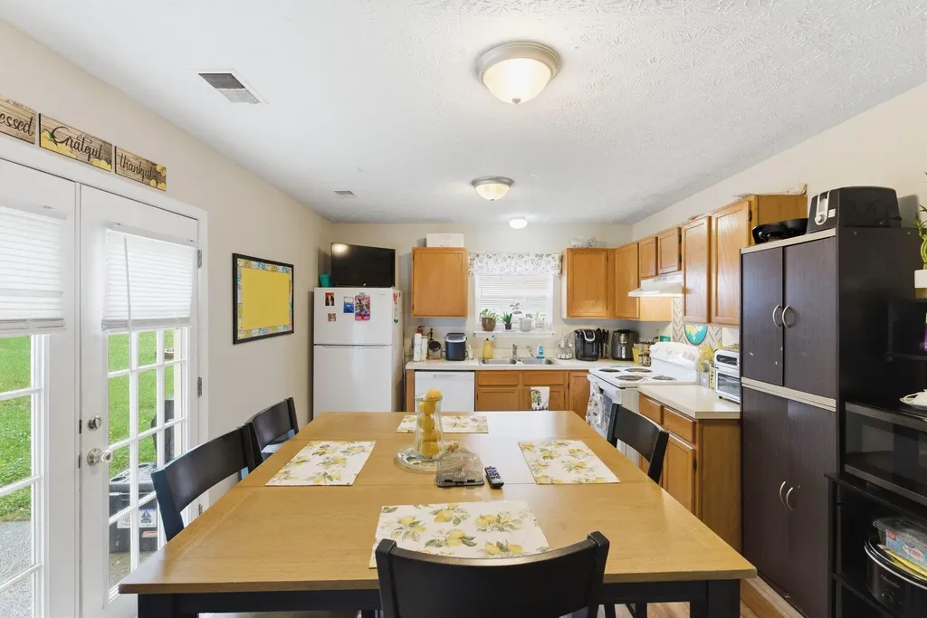 320 Santa Anita Court Lexington KY 40516