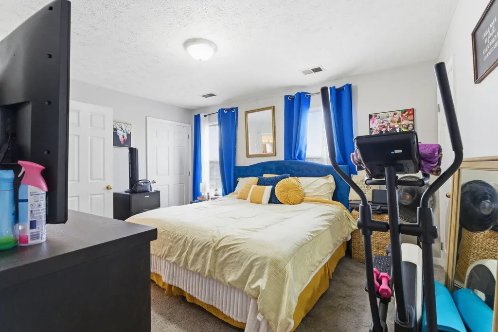 320 Santa Anita Court Lexington KY 40516