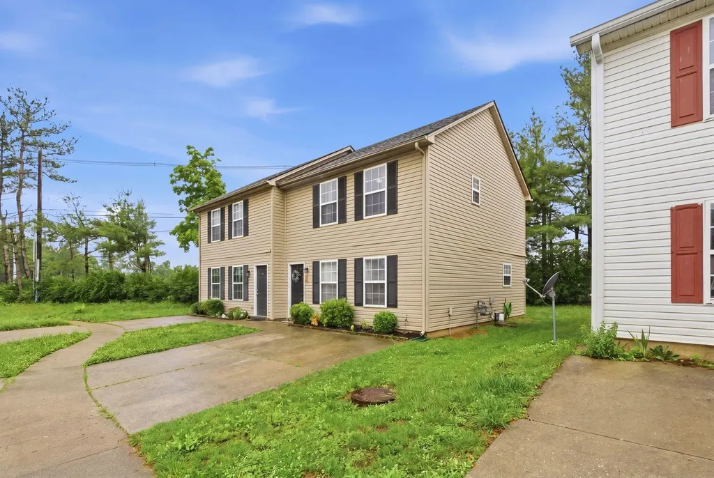 320 Santa Anita Court Lexington KY 40516
