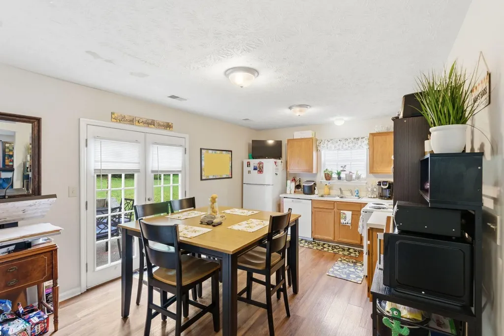 320 Santa Anita Court Lexington KY 40516