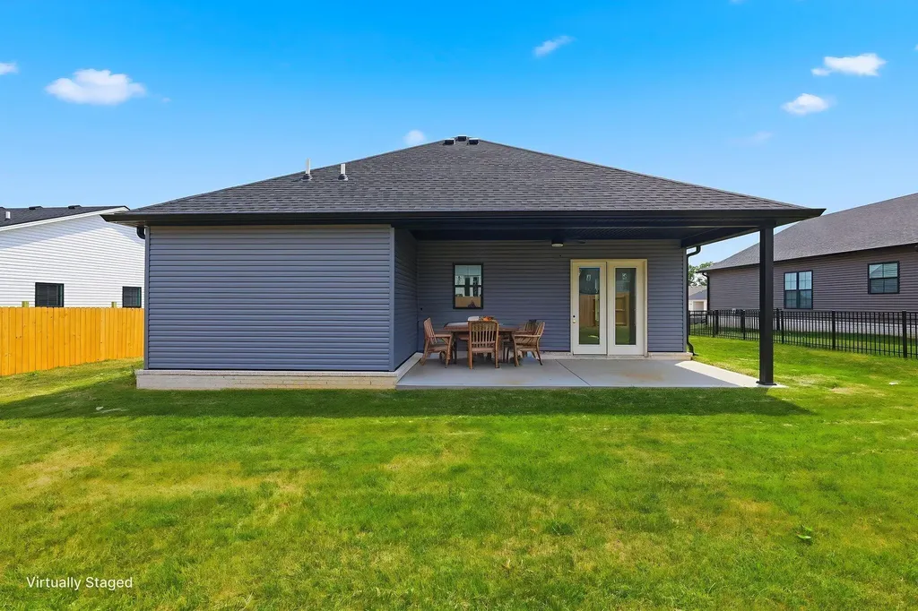 124 Patchen Drive Nicholasville KY 40356