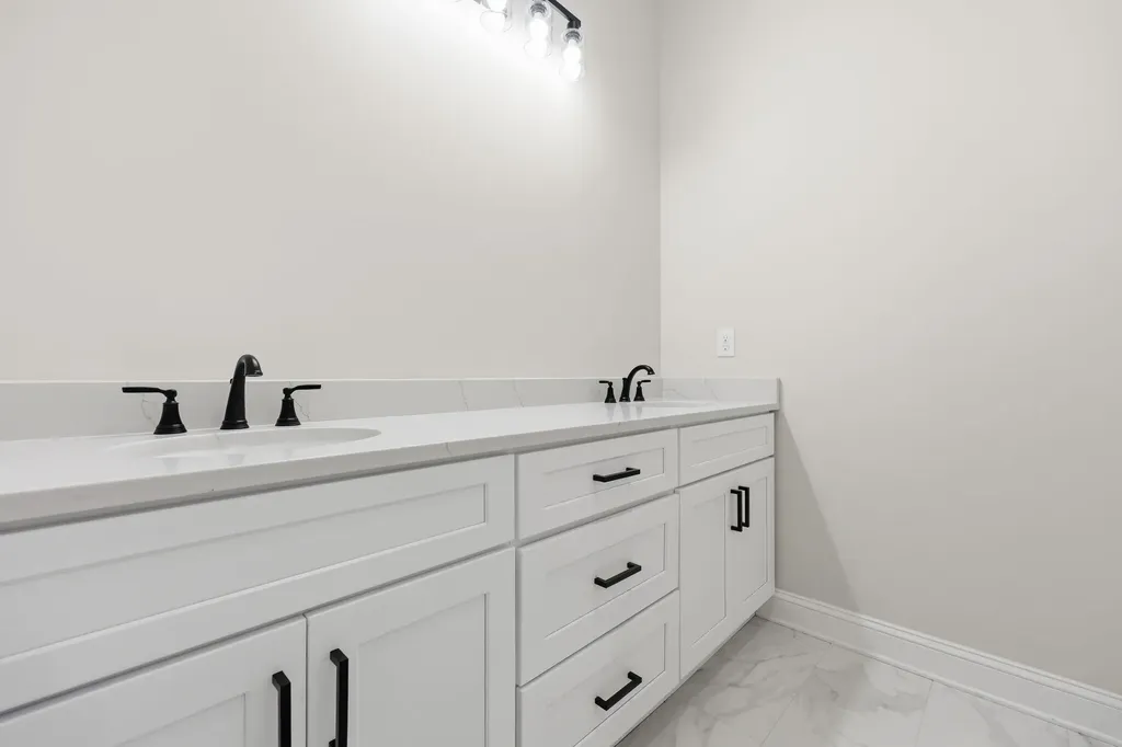 124 Patchen Drive Nicholasville KY 40356