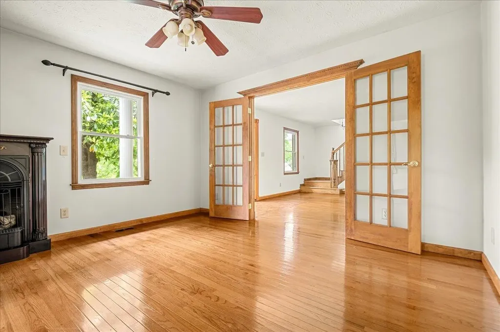 100 Lowell Brown Road Rockholds KY 40759