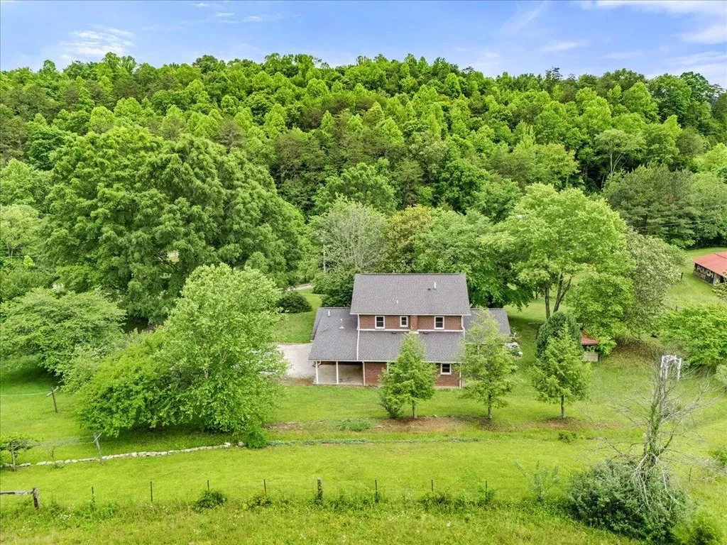 100 Lowell Brown Road Rockholds KY 40759