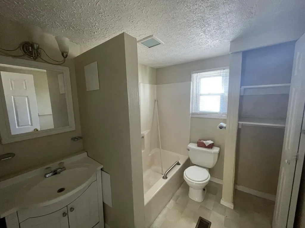 108 Langford Avenue Frankfort KY 40601